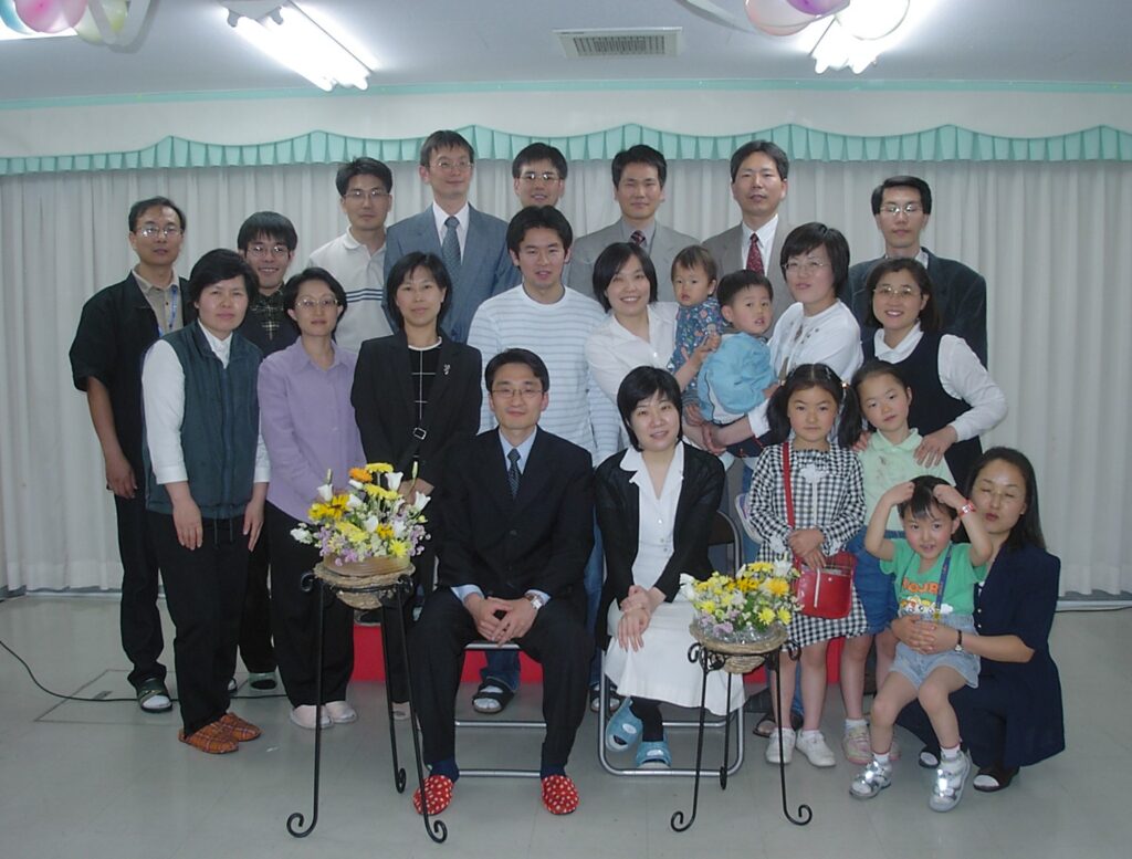 Naomi's Engagement in 2004